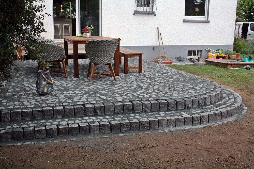 Pflasterstein Basalt Schwarz kaufen bei HETA